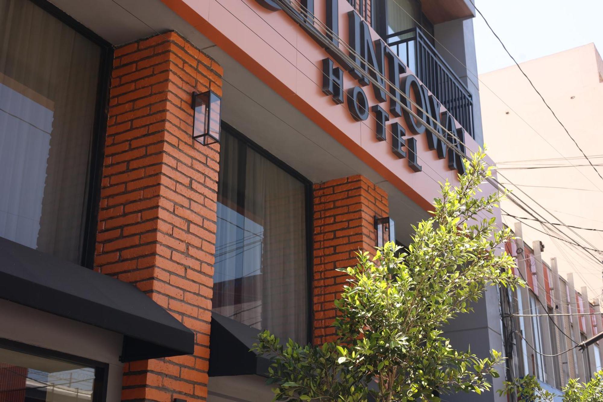 Hotel Wellintown Tijuana Buitenkant foto