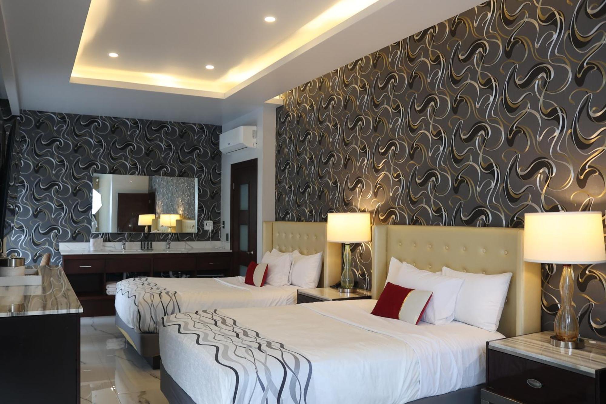 Hotel Wellintown Tijuana Buitenkant foto