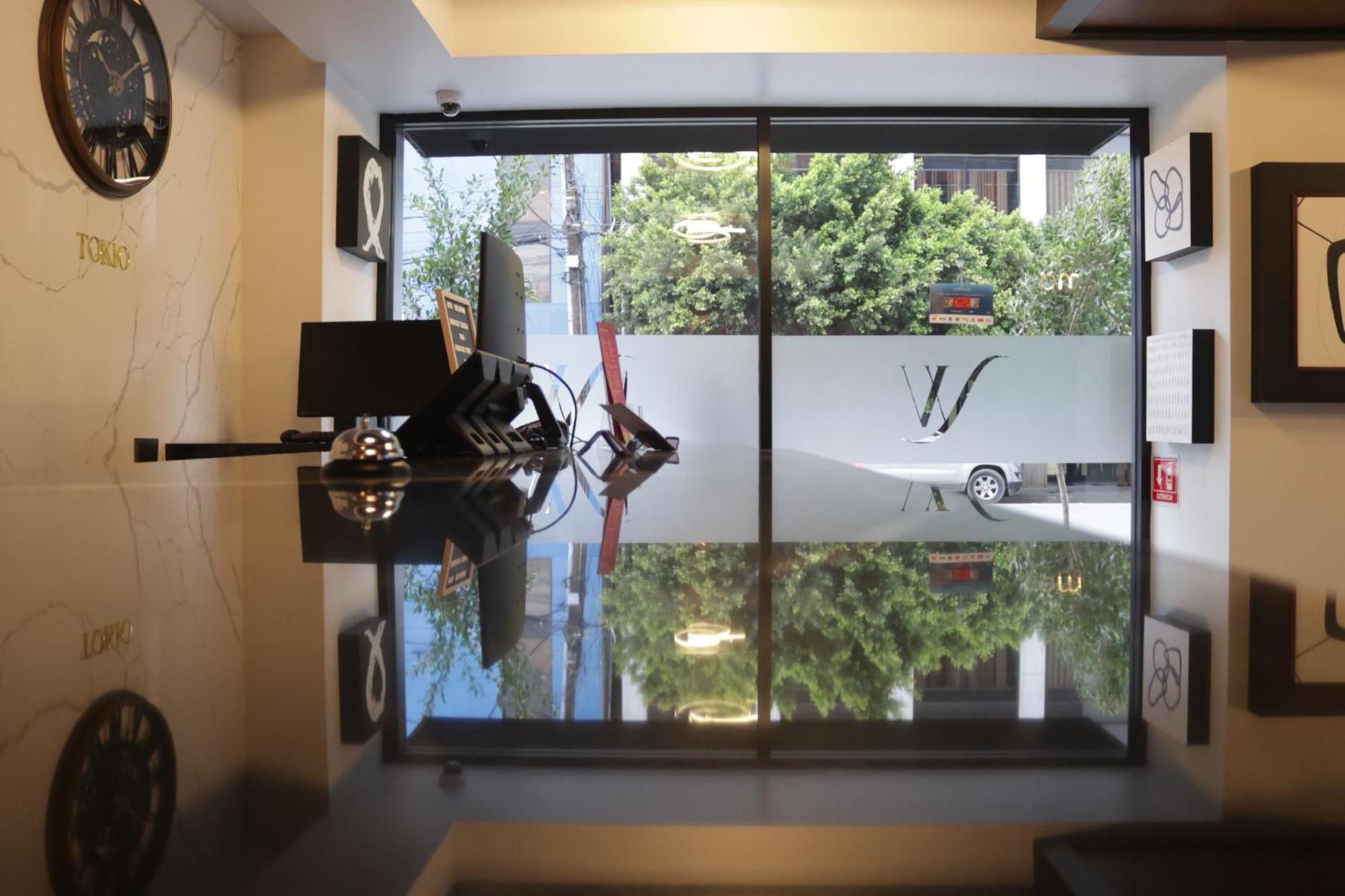 Hotel Wellintown Tijuana Buitenkant foto